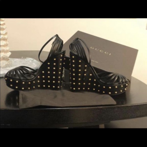 Gucci - Picture 2 of 7